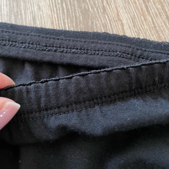 J. Jill Wearever Collection Black Skirt - Picture 5 of 9